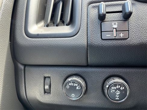 Used 2021 Chevrolet Colorado ZR2 image 17