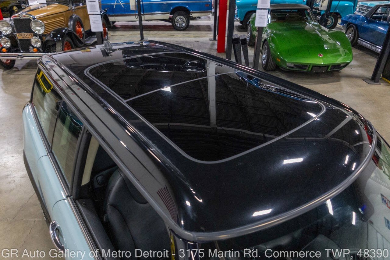 Used 2013 MINI Cooper Clubman FWD image 14