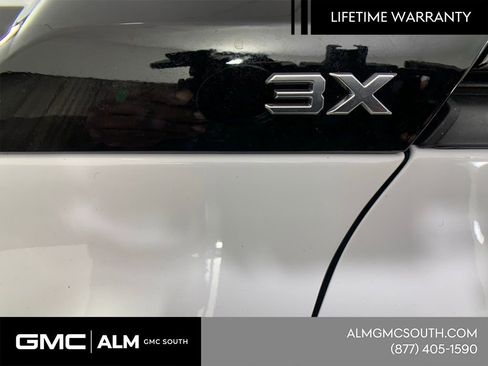 New 2025 GMC Hummer EV 3X w/ Extreme Off-Road Package AWD/4WD image 17