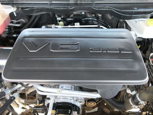 Used 2025 RAM 1500 Big Horn AWD/4WD image 27