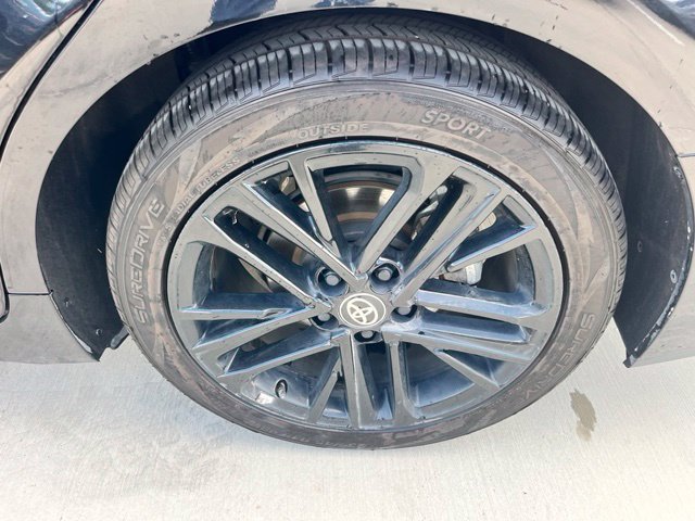 Used 2025 Toyota Camry SE FWD image 8