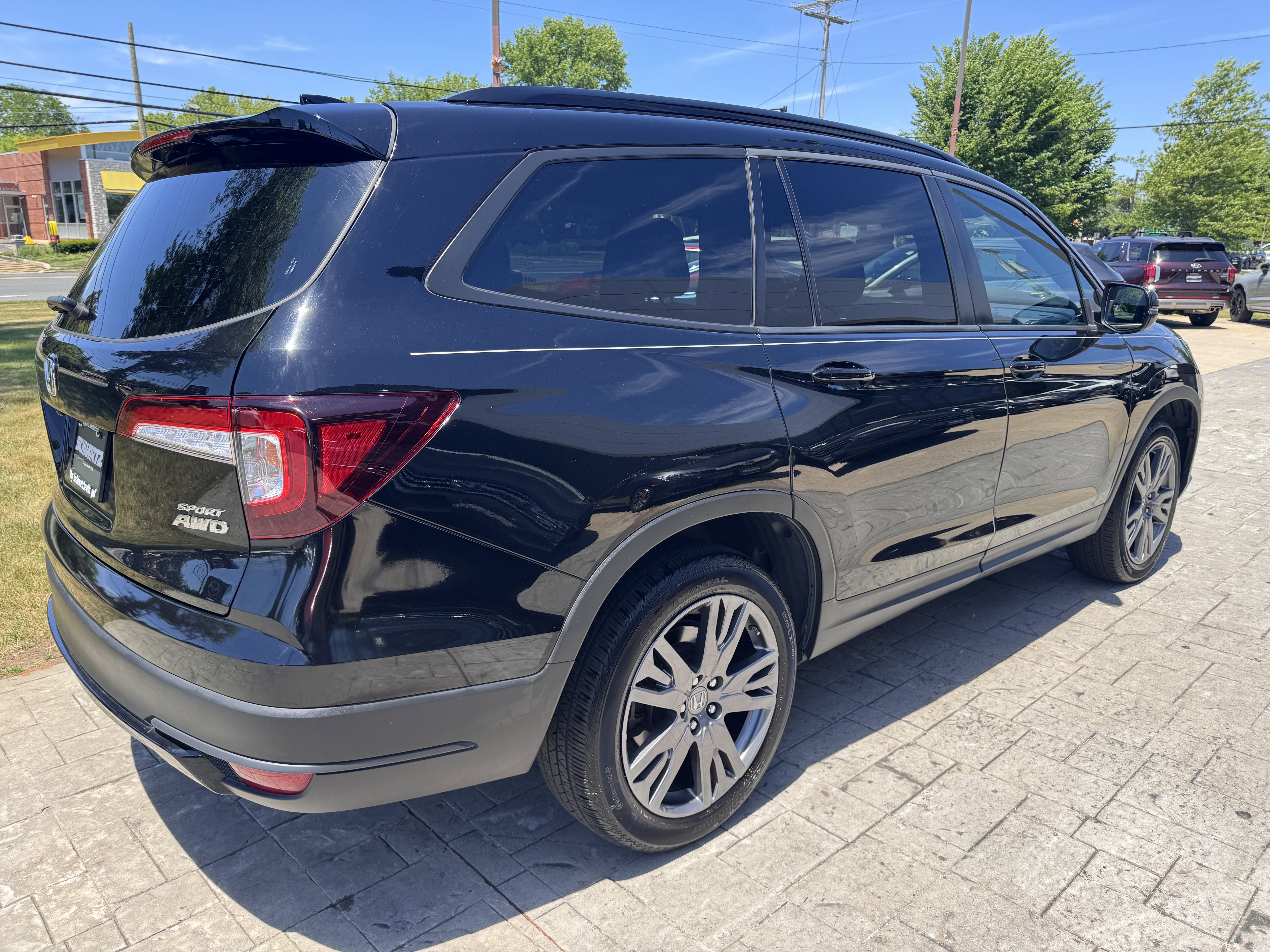 Used 2022 Honda Pilot Sport image 12