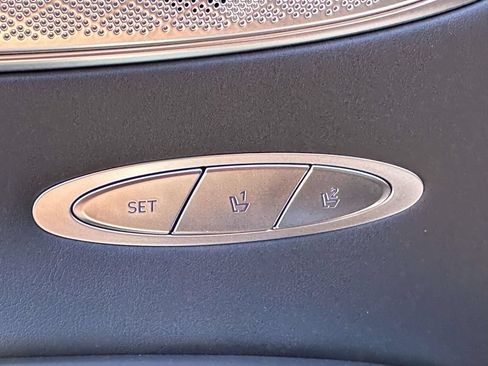 New 2026 Genesis GV70 2.5T Select AWD/4WD image 32