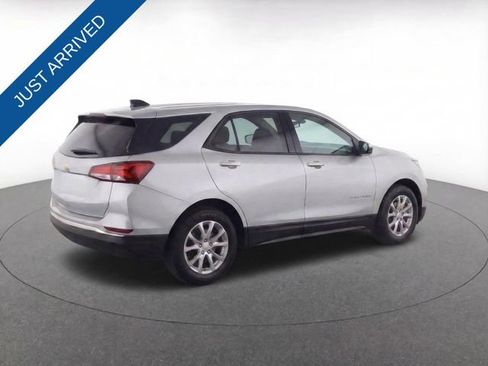Used 2024 Chevrolet Equinox LS w/ LS Convenience Package image 13