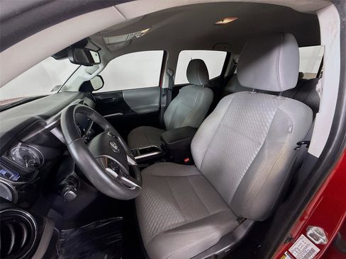Used 2022 Toyota Tacoma SR5 image 19