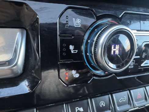 Used 2023 GMC Sierra 1500 AT4X image 37