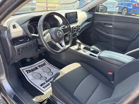 Used 2023 Nissan Sentra SV w/ All-Weather Package image 10
