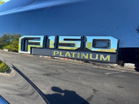 Used 2018 Ford F150 Platinum w/ Equipment Group 701A Luxury AWD/4WD image 12