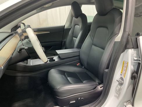 Used 2022 Tesla Model 3 Long Range image 22