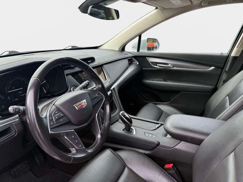 Used 2019 Cadillac XT5 Luxury AWD/4WD image 9