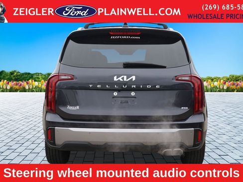 Used 2025 Kia Telluride S AWD/4WD image 4