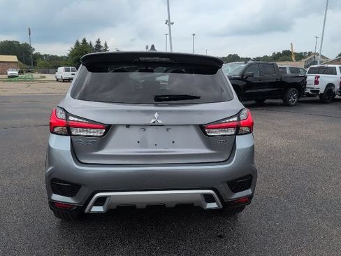 Used 2020 Mitsubishi Outlander Sport ES FWD image 5