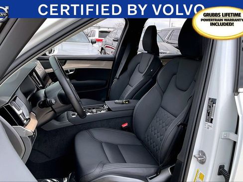 Certified 2025 Volvo XC90 T8 Plus w/ Protection Package Premier image 34