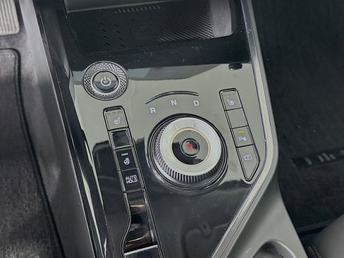 Used 2023 Kia Niro Wind w/ Wind Preserve Package FWD image 25