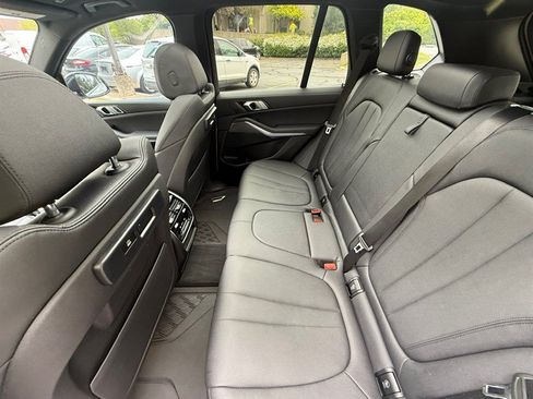 Used 2019 BMW X5 xDrive40i w/ Off-Road Package AWD/4WD image 31