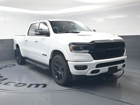 Used 2021 RAM 1500 Laramie AWD/4WD image 3