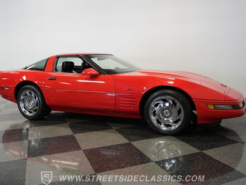 Used 1993 Chevrolet Corvette ZR1 image 15