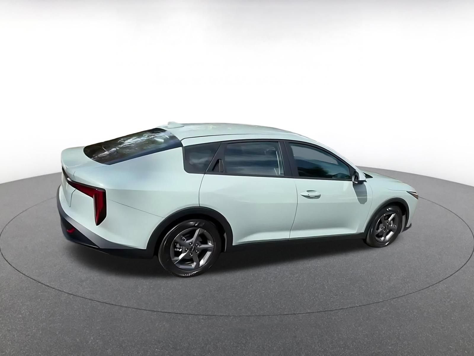 Used 2026 Kia K4 FWD image 14