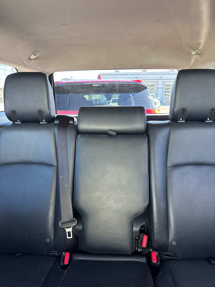 Used 2023 Toyota 4Runner Limited AWD/4WD image 19