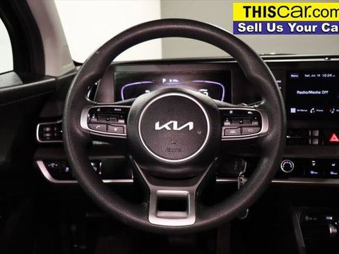 Used 2024 Kia Sportage LX FWD image 18