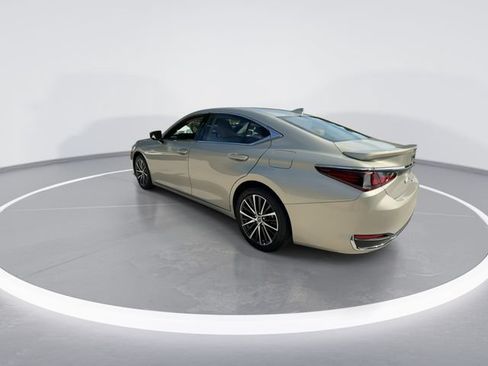 Certified 2025 Lexus ES 300h w/ Premium Package FWD image 5