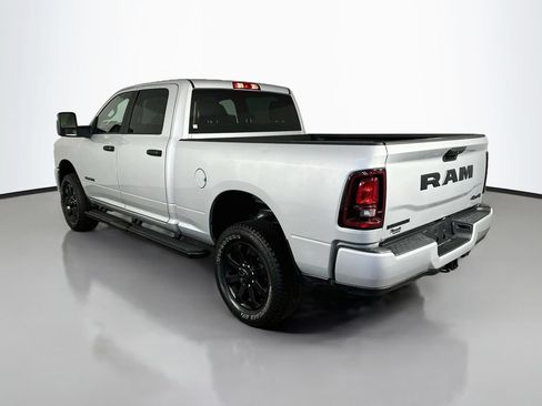 Used 2026 RAM 2500 Big Horn AWD/4WD image 5