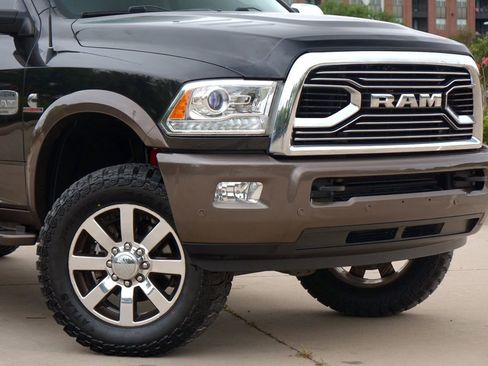 Used 2017 RAM 2500 Longhorn w/ Convenience Group AWD/4WD image 2