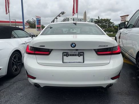 Used 2022 BMW 330i xDrive Sedan w/ Driving Assistance Package image 5