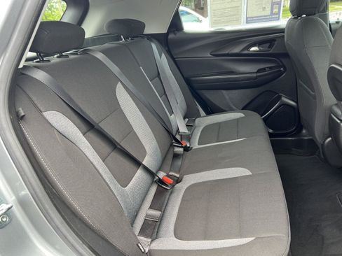 Used 2023 Chevrolet TrailBlazer LS FWD image 14