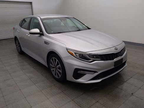 Used 2019 Kia Optima LX w/ LX 17" Wheel Package FWD image 13