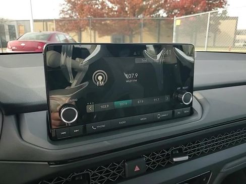 New 2025 Honda Accord SE image 17