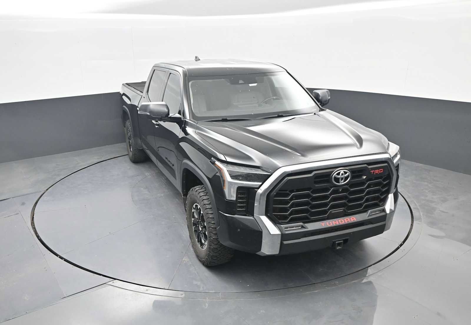 Used 2022 Toyota Tundra SR5 w/ TRD Off-Road Premium Package AWD/4WD image 44