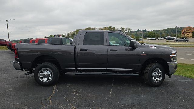 New 2027 RAM 3500 Tradesman AWD/4WD image 2