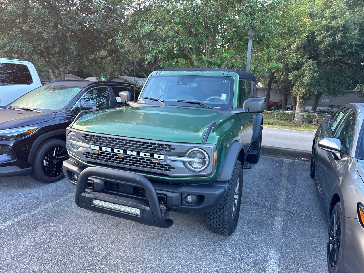 Used 2023 Ford Bronco Badlands AWD/4WD image 1
