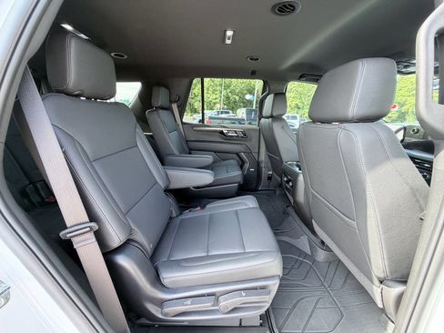 Used 2026 Chevrolet Tahoe LT w/ Comfort Package RWD image 28
