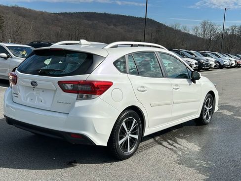 Used 2020 Subaru Impreza Premium image 4