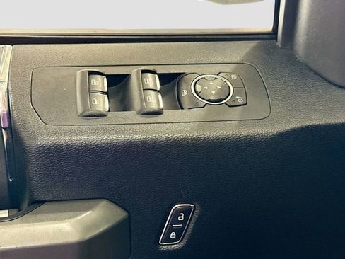 Used 2016 Ford F150 XLT w/ Equipment Group 302A Luxury image 18