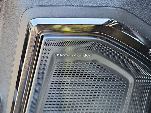 New 2026 RAM 2500 Limited AWD/4WD image 30