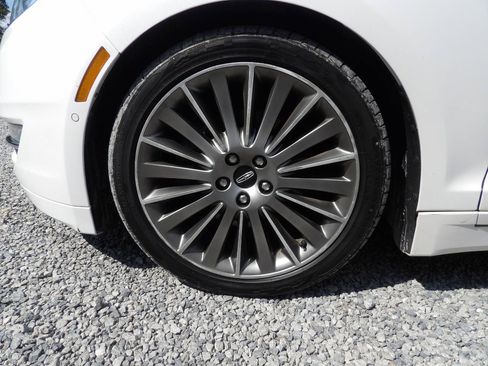 Used 2014 Lincoln MKZ AWD image 24