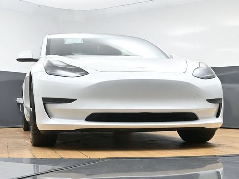 Used 2021 Tesla Model 3 Standard Range Plus RWD image 53