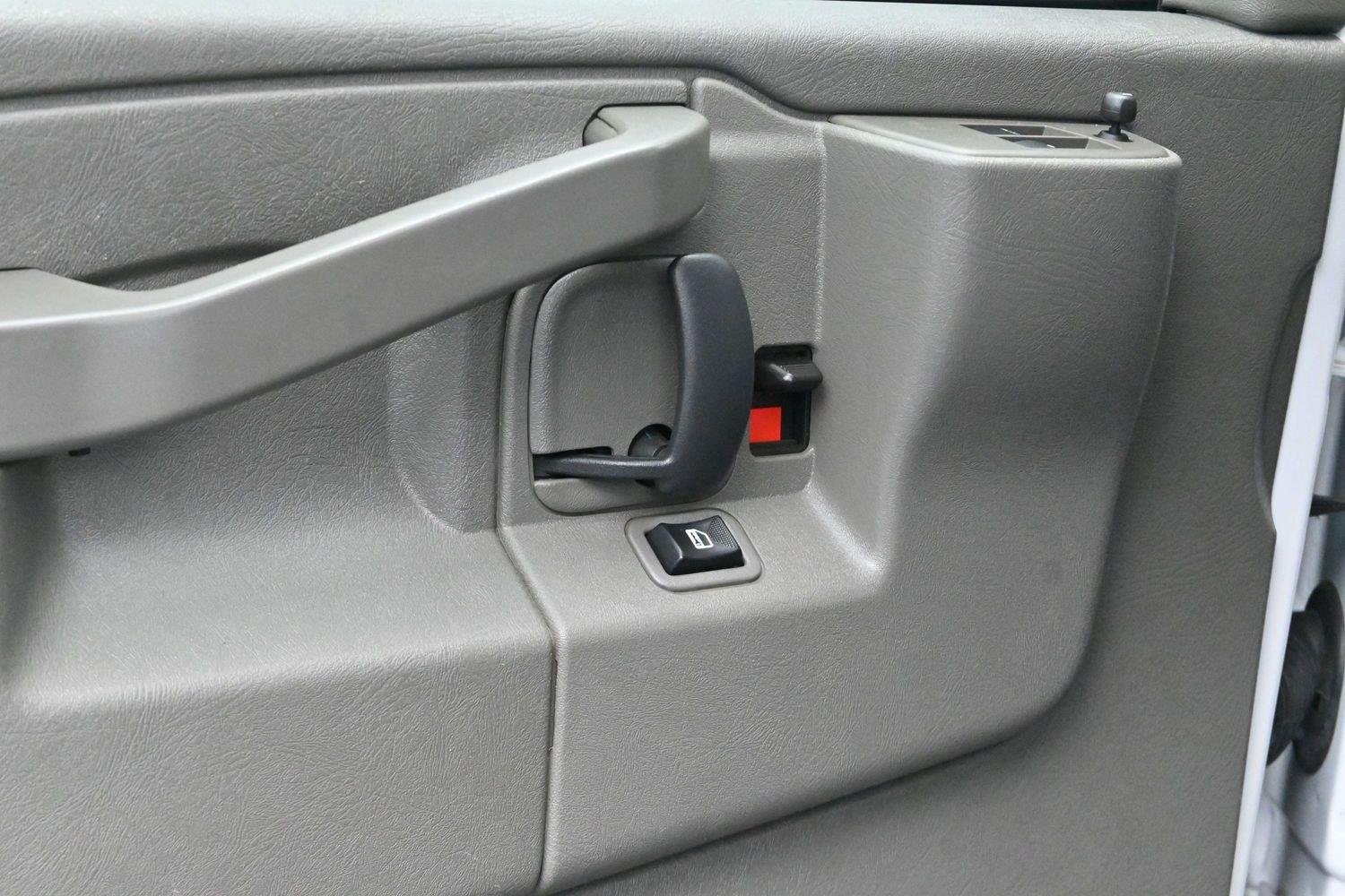 Used 2024 GMC Savana 2500 w/ Driver Convenience Package RWD image 13