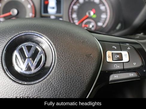 Used 2020 Volkswagen Passat 2.0T R-Line FWD image 10