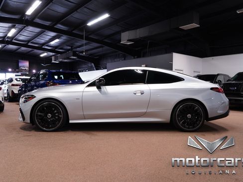 Used 2024 Mercedes-Benz CLE 300 4MATIC Coupe w/ AMG Line image 4