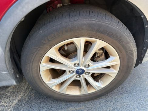 Used 2018 Ford Escape SE AWD/4WD image 5