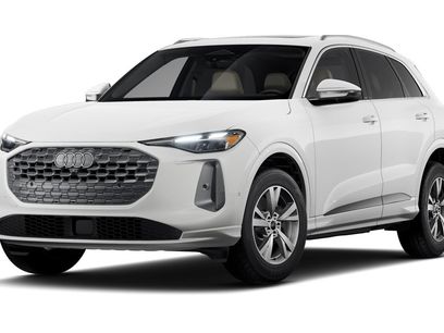 Certified 2025 Audi Q5 Premium w/ Convenience Package