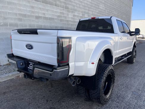 Used 2019 Ford F350 Lariat w/ Lariat Ultimate Package image 6