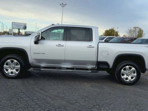 Certified 2023 Chevrolet Silverado 3500 LTZ w/ LTZ Convenience Package image 5