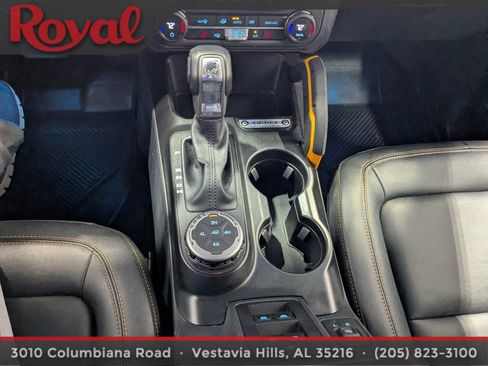 Used 2023 Ford Bronco Badlands w/ Sasquatch Package image 23