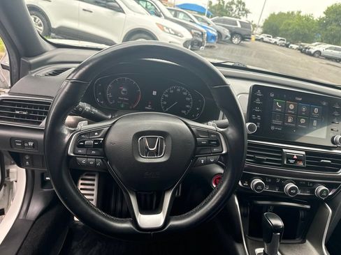 Used 2019 Honda Accord Sport image 12