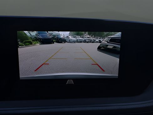 Used 2024 Buick Envista Preferred w/ Advanced Safety Package FWD image 26